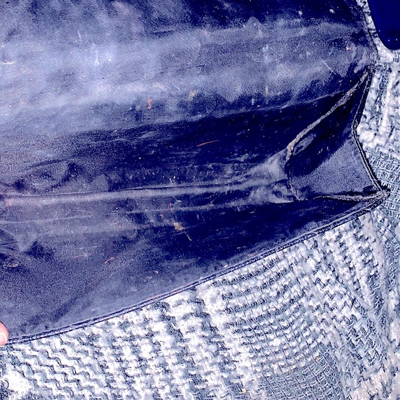 So_CHIC Matte Black Pebble Quilted Textured Handbag+Beautiful RoseGold Trim Snap - Picture 11 of 16